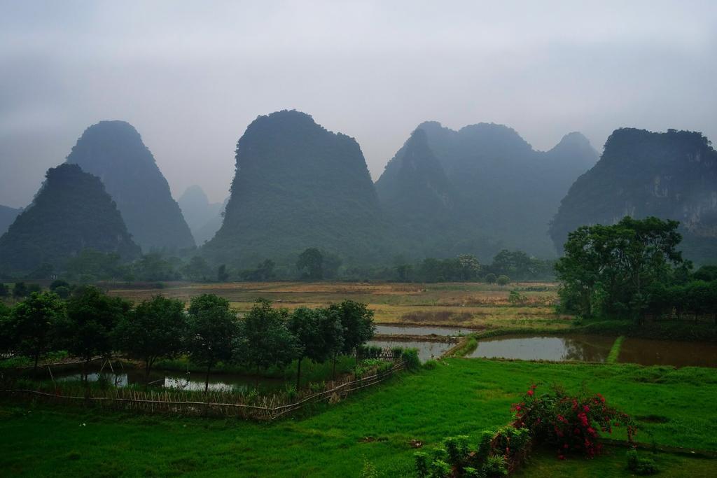 Ctn Karst Inn Yangshuo Extérieur photo